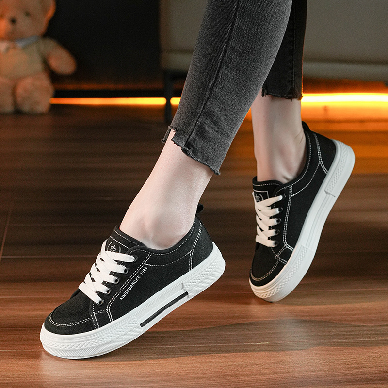 Canvas schoenen 2026 platte zo - Vans Shoes Old Skool recensie en prijs